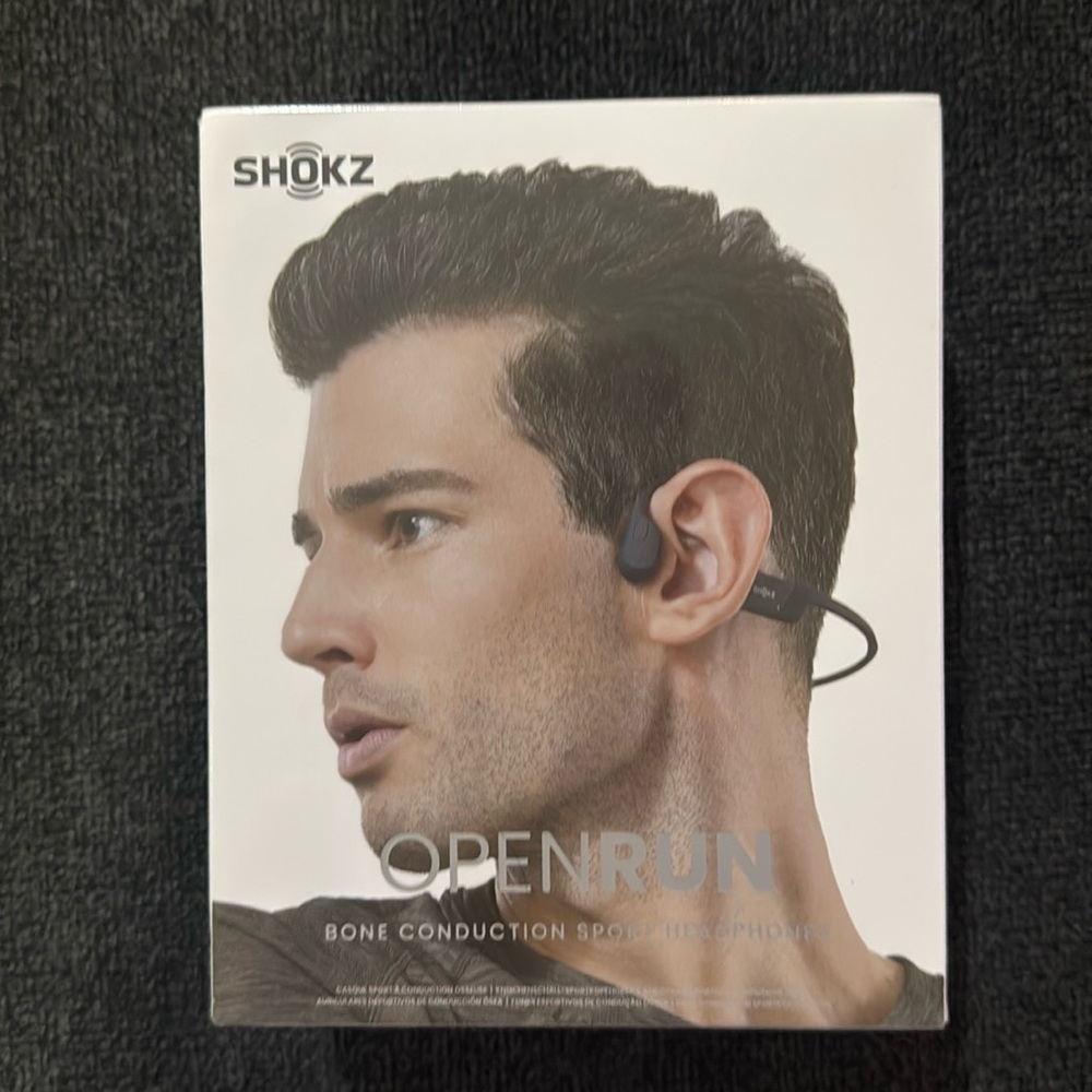 BRAND NEW - Shokz OPENRUN Bone Conduction Sport Headphones (black)